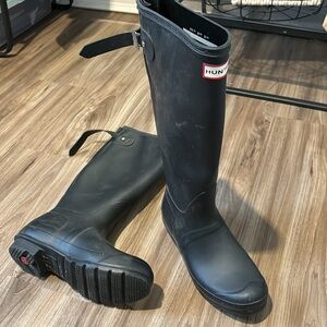 Matte black tall hunter boots